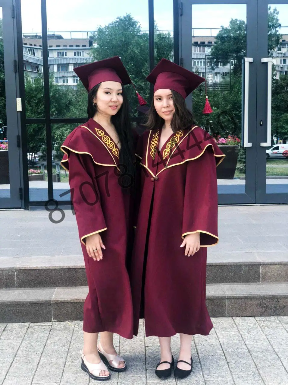 Мантия как альтернатива классическому наряду