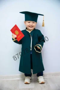 Мантия как часть портфолио детского сада