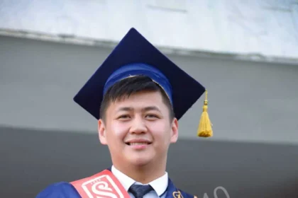 Как выбрать качественную мантию для университета