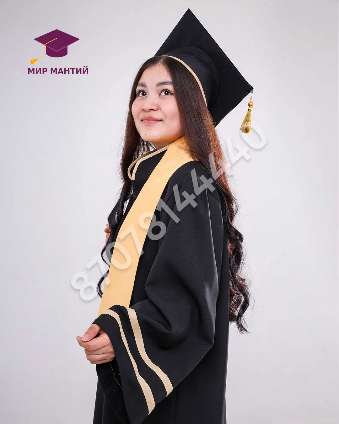 Университетская мантия — символ академических достижений