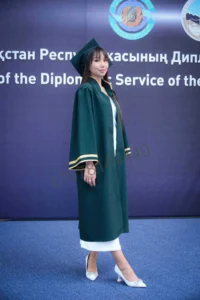 Мантия на пошив – создайте уникальный образ для торжественного дня