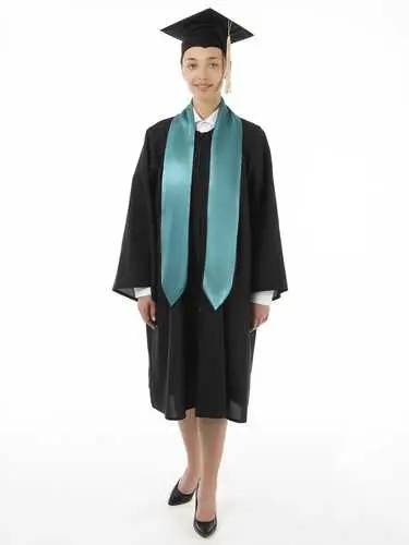 Где купить мантию: обзор лучших онлайн и офлайн магазинов