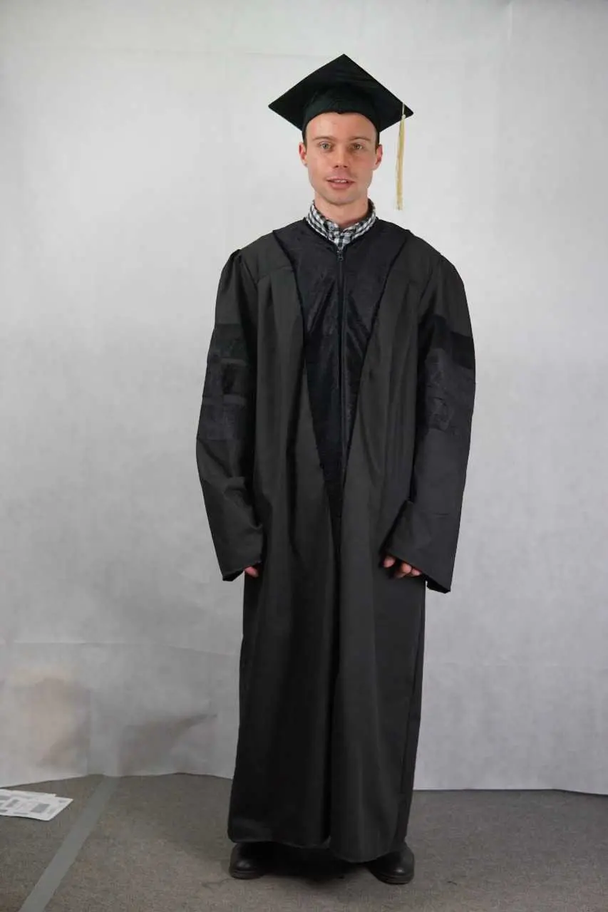 Психологический аспект ношения мантии для преподавателей