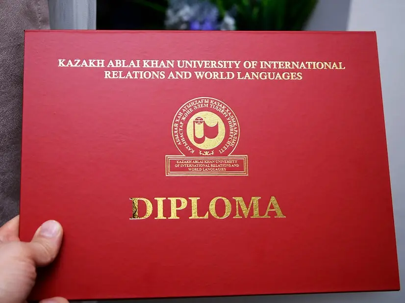 корочки для дипломов